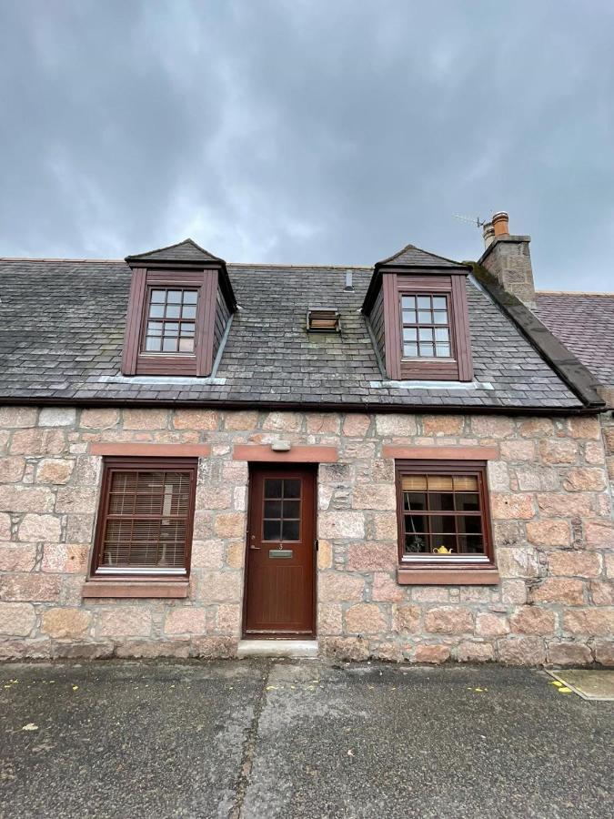Lovely And Spacious 2Bd Holiday Retreat Ballater Bagian luar foto