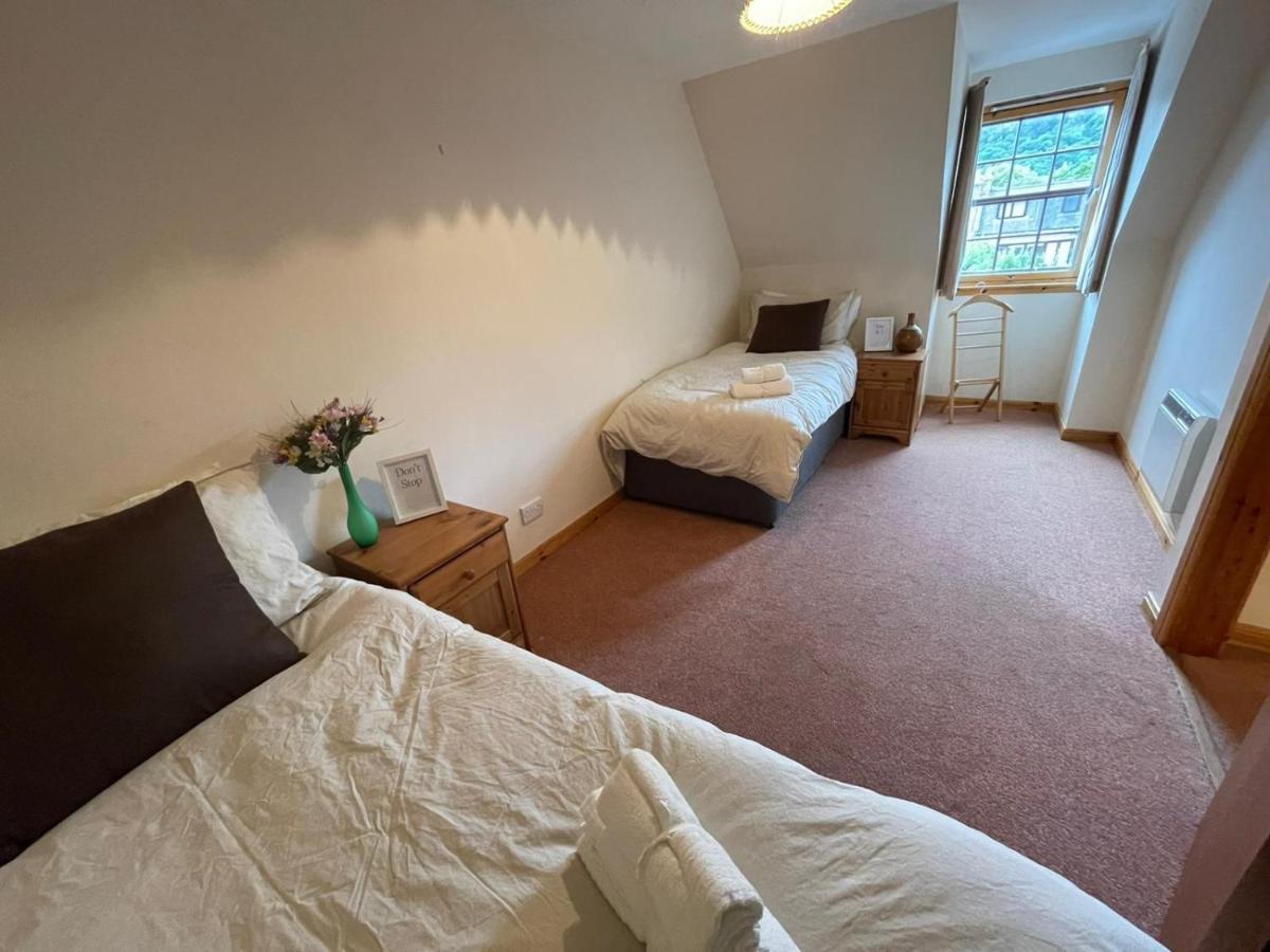 Lovely And Spacious 2Bd Holiday Retreat Ballater Bagian luar foto