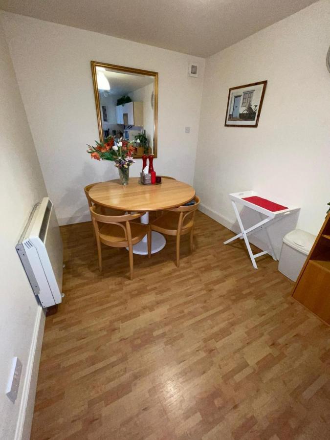 Lovely And Spacious 2Bd Holiday Retreat Ballater Bagian luar foto